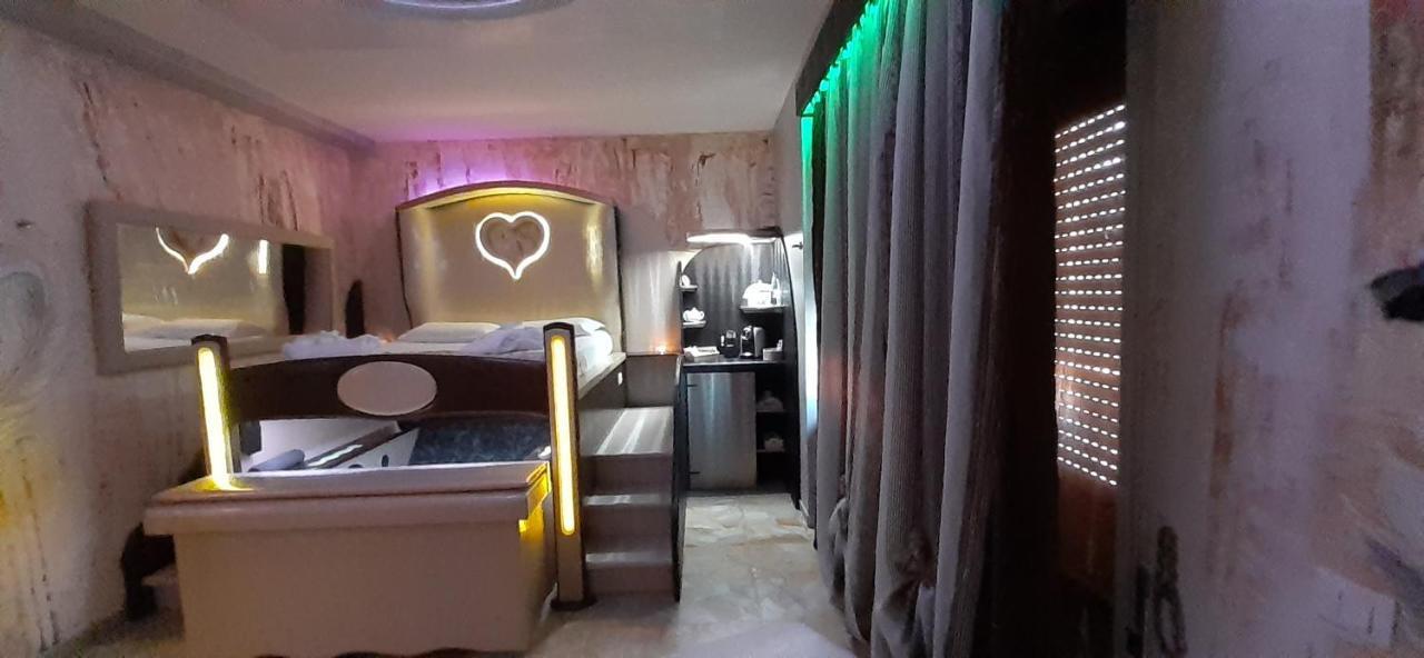 Spa B&B Roma D'Autore Il Nido D'Amore Pokoj fotografie
